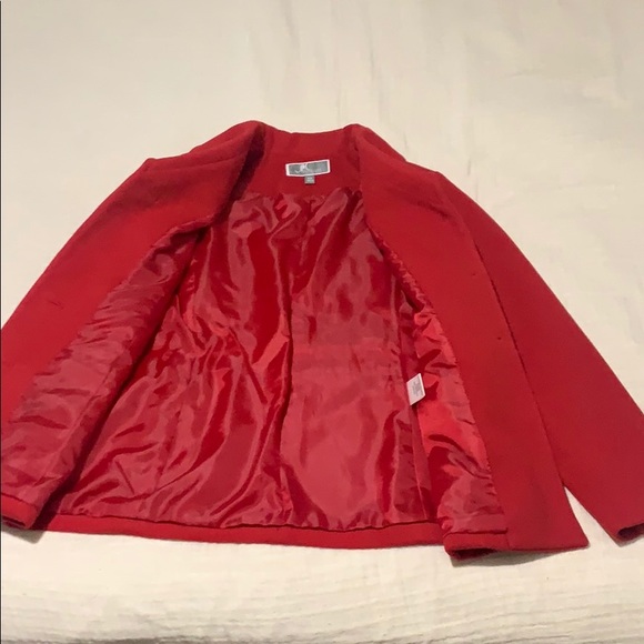 Coat - Picture 2 of 3